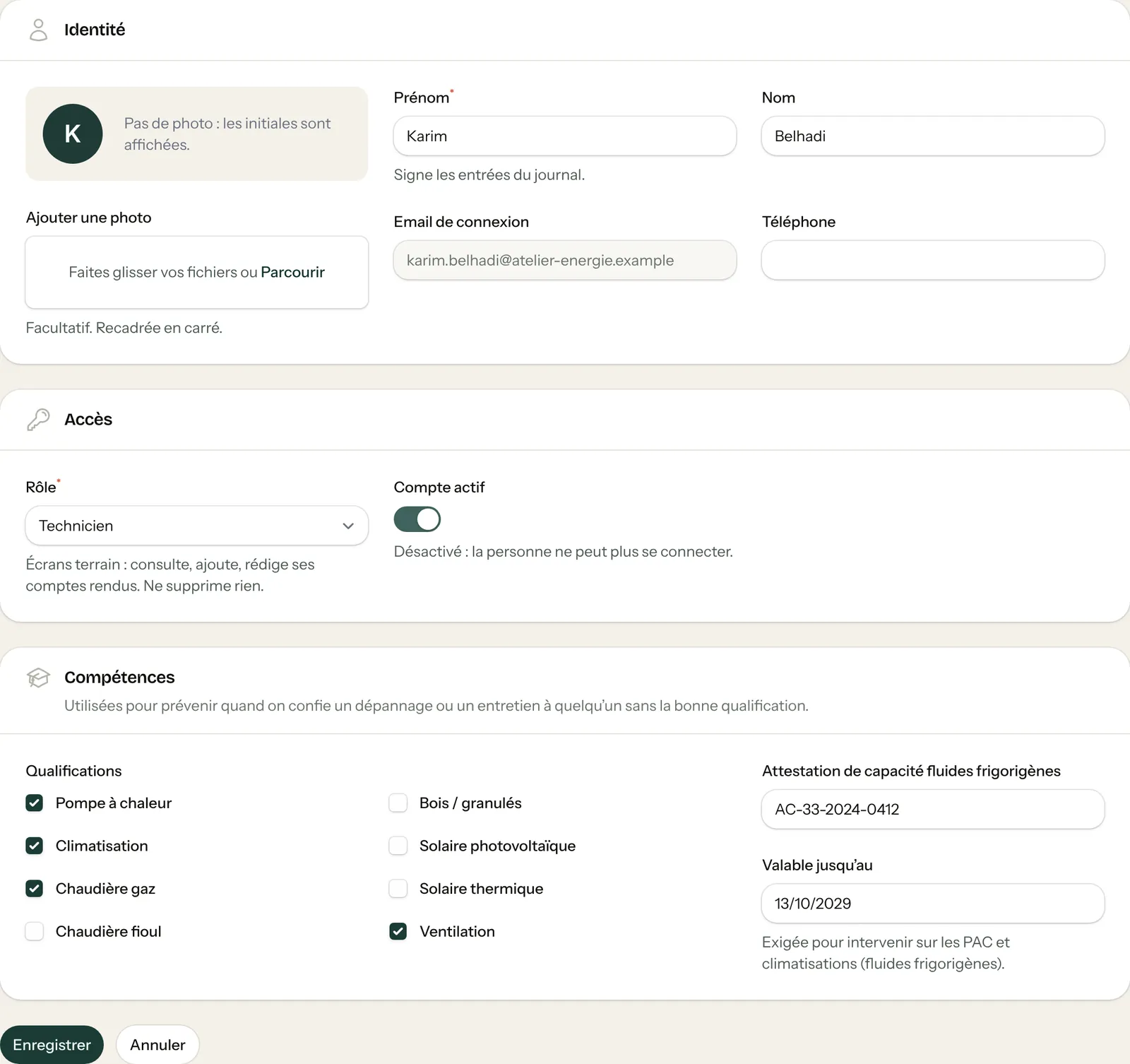 Fiche d’un technicien : identité, rôle, compte actif, qualifications et attestation fluides frigorigènes